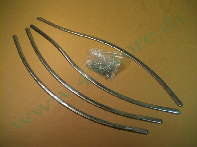 3716-39 // Zierstreifen-Set + Clips, Fender, vorne, VA