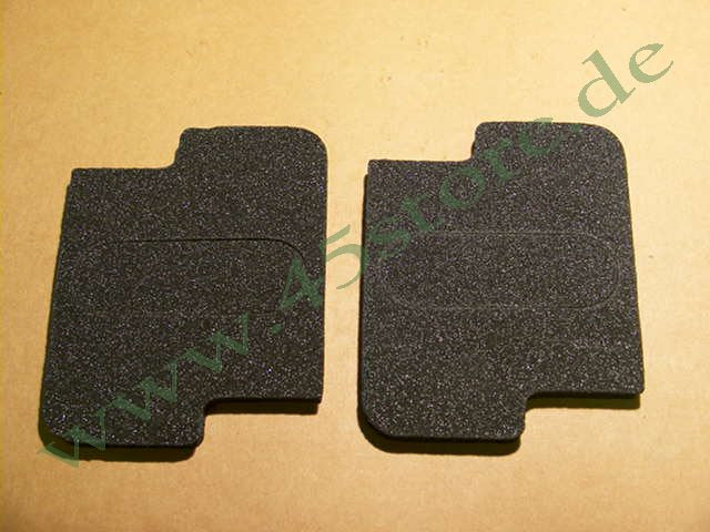 4427-15 // Gummimatte, Batteriekasten