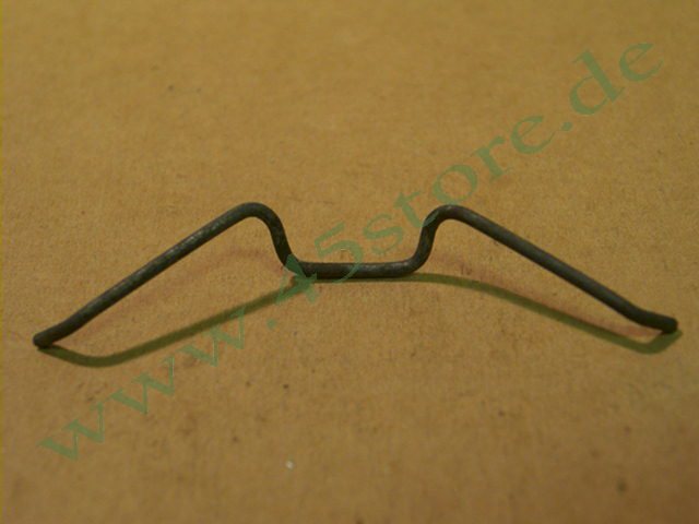 4910-42 // Klammer, Tarneinsatz