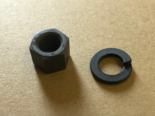 0134P // Mutter, 7/16"-20 UNF x 1/2" x 5/8", parkerisiert