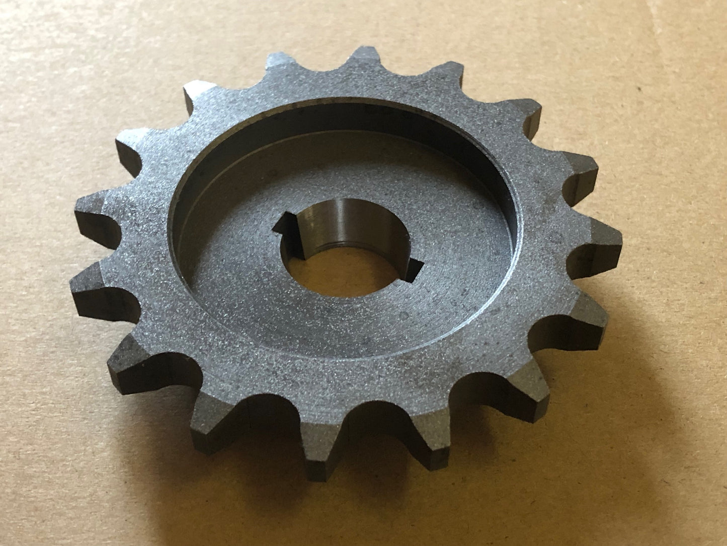 2035-33 // Getrieberitzel, 16 Zähne