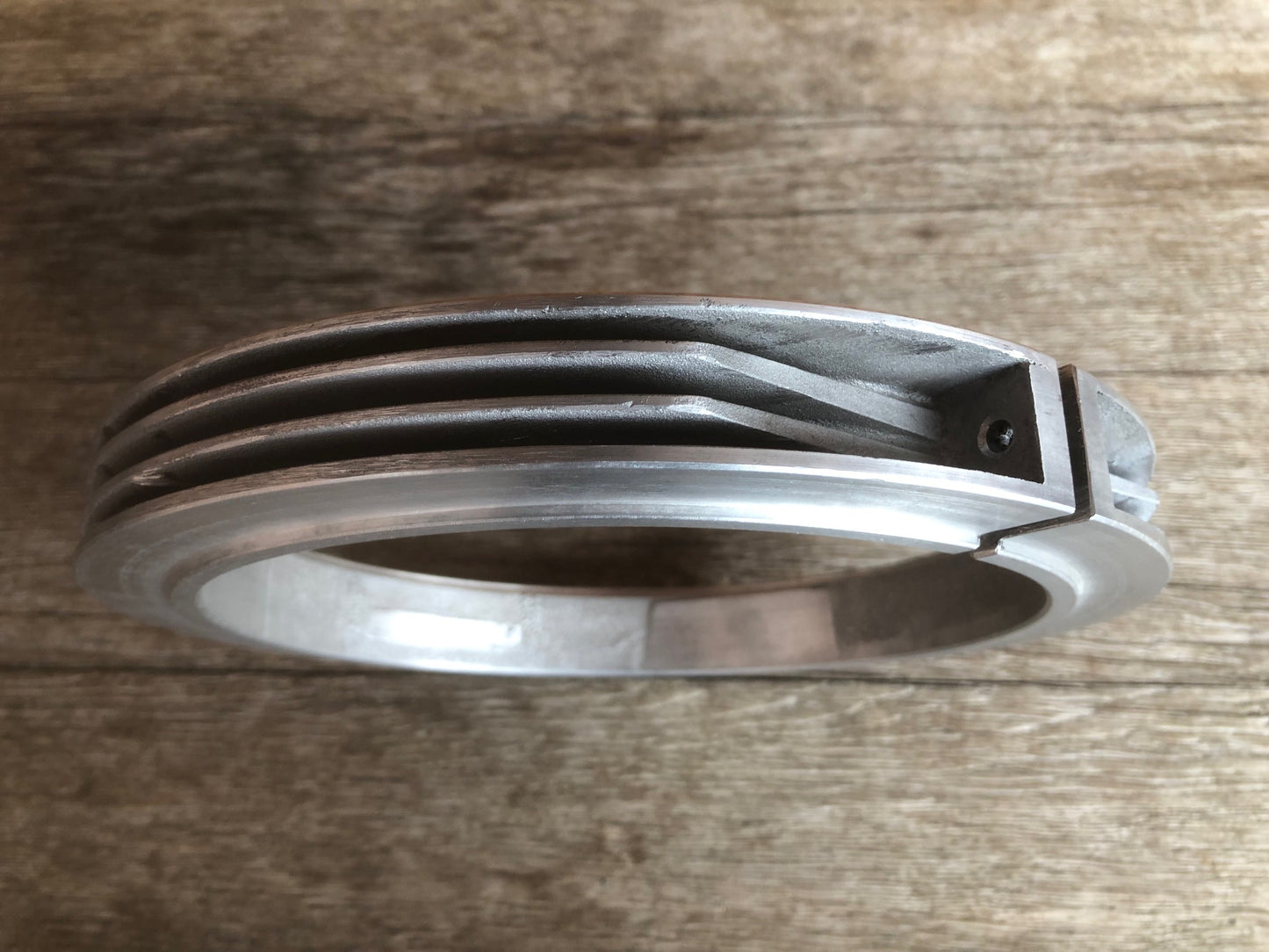 WL24-20 // Kühlrippenring, Bremstrommel vorne, WLC/Big-Twin, Aluminiumguss