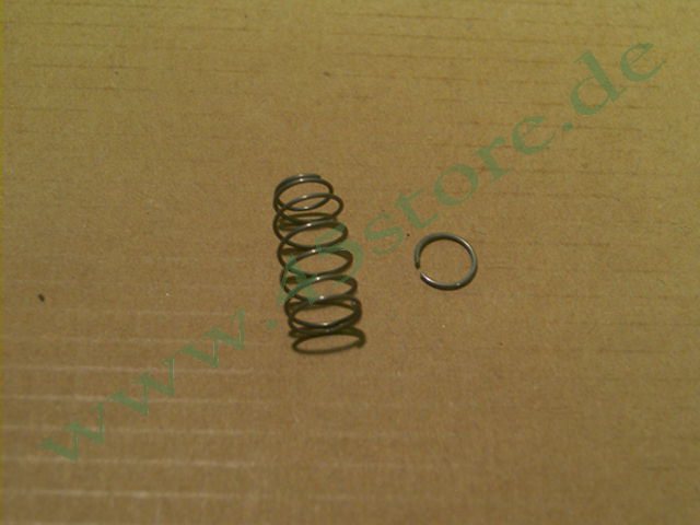 SF8 // Feder, Rückstellknopf, Tacho