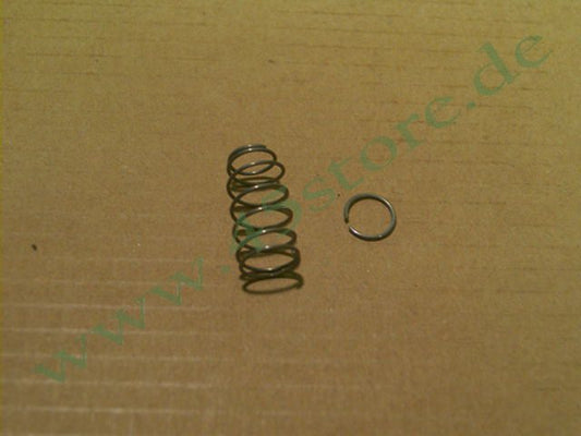 SF8 // Feder, Rückstellknopf, Tacho